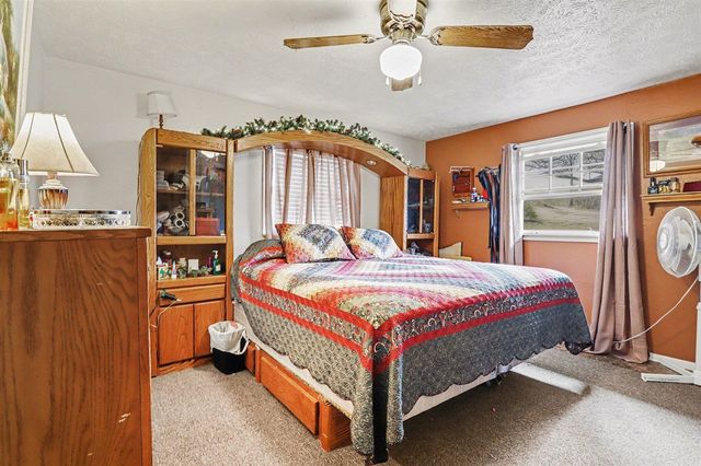 7511 E Drive, Battle Creek, MI 49014
