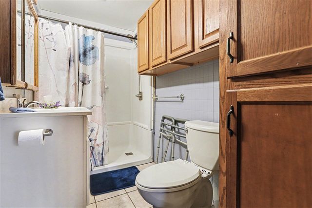 7511 E Drive, Battle Creek, MI 49014