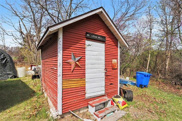7511 E Drive, Battle Creek, MI 49014