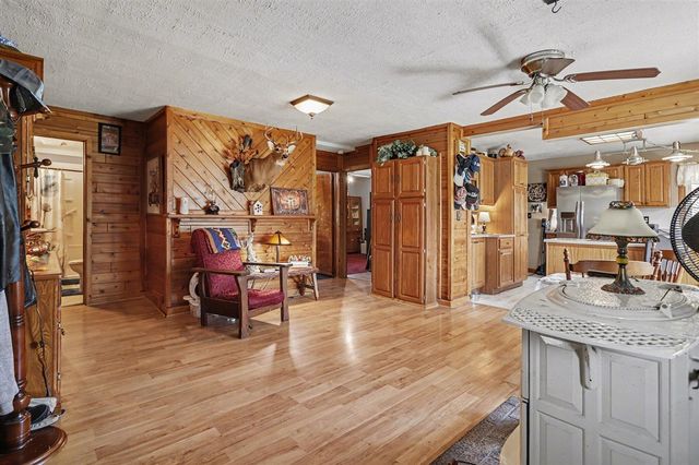 7511 E Drive, Battle Creek, MI 49014
