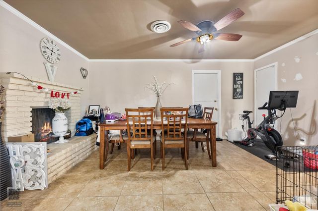 10409 Lonon Avenue, Bakersfield, CA 93312