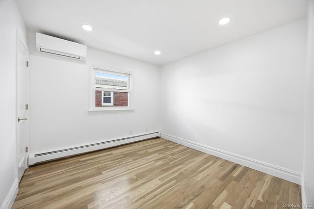 158-10 95th Street, Howard Beach, NY 11414