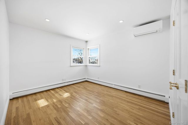 158-10 95th Street, Howard Beach, NY 11414