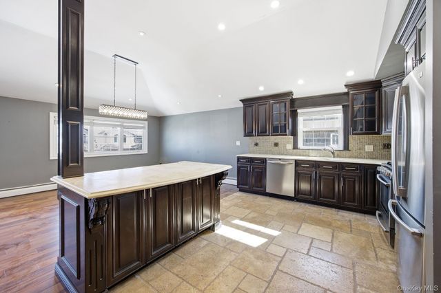 158-10 95th Street, Howard Beach, NY 11414