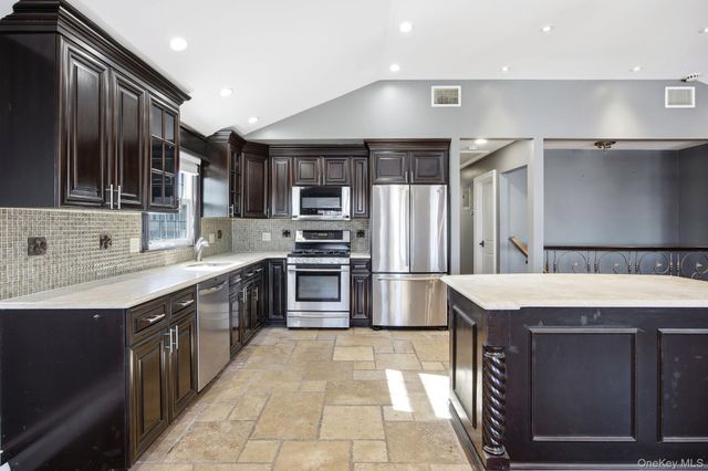 158-10 95th Street, Howard Beach, NY 11414