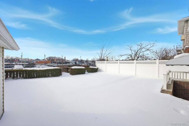 158-10 95th Street, Howard Beach, NY 11414