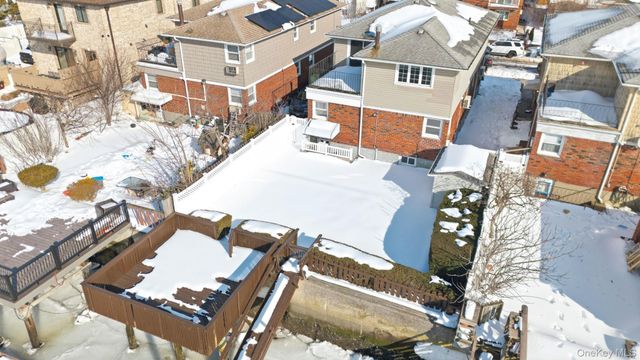 158-10 95th Street, Howard Beach, NY 11414