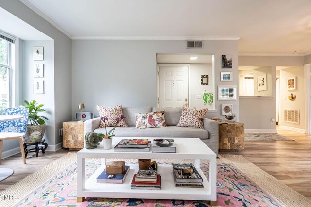 1111 Parkridge Lane 103, Raleigh, NC 27605