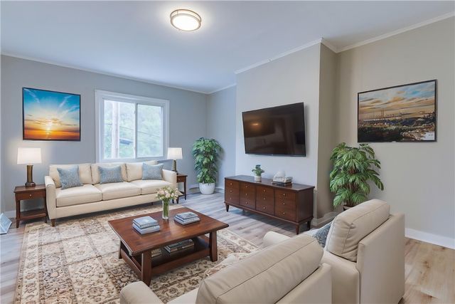 1931 Federal Street Ext, Perry Hilltop, PA 15214