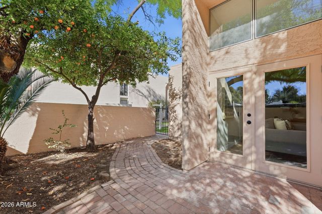 930 S DOBSON Road 83, Mesa, AZ 85202