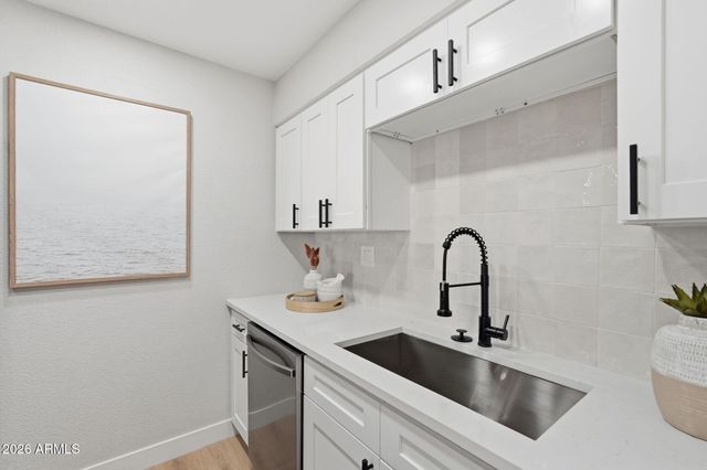 930 S DOBSON Road 83, Mesa, AZ 85202