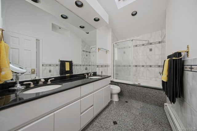 26 Heritage Place S, Nesconset, NY 11767