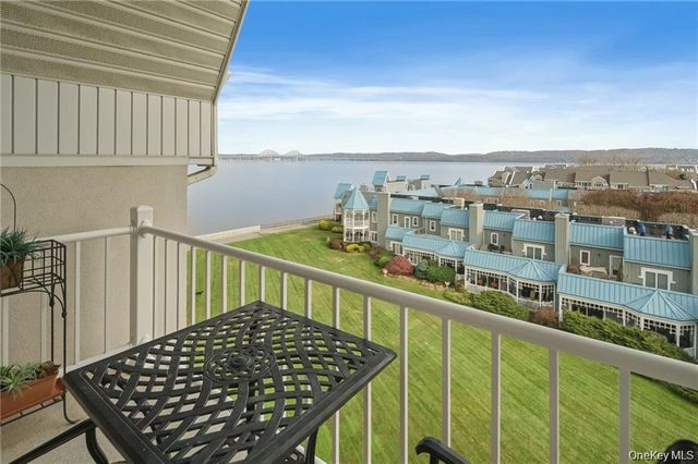 512 Devries Court, Piermont, NY 10968