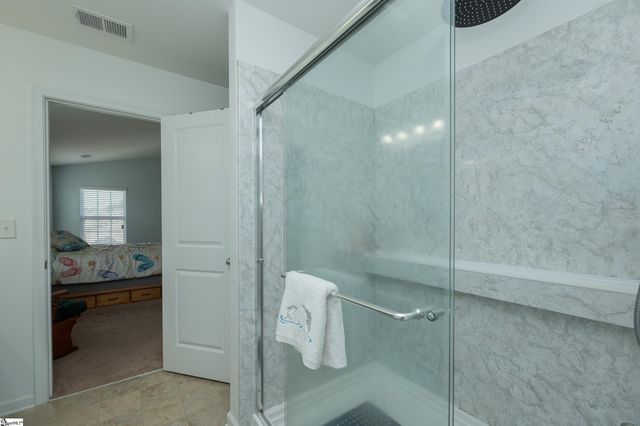 611 Willow Bank Landing, Moore, SC 29369