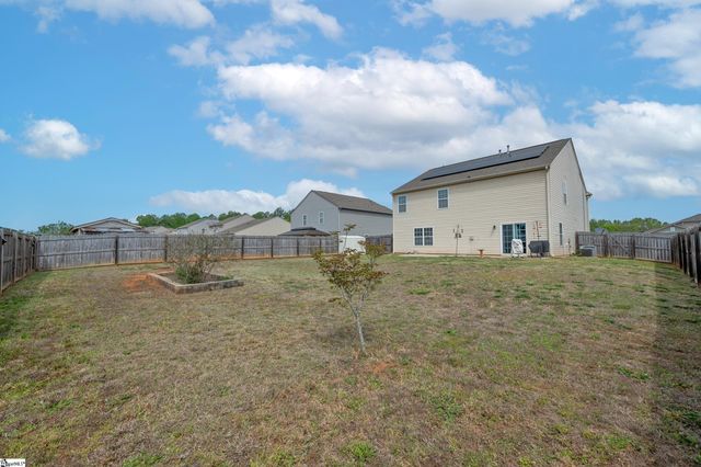 611 Willow Bank Landing, Moore, SC 29369