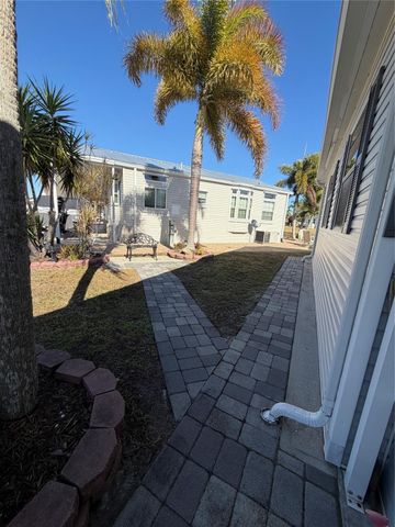 12470 SE 140th Road, Okeechobee, FL 34974