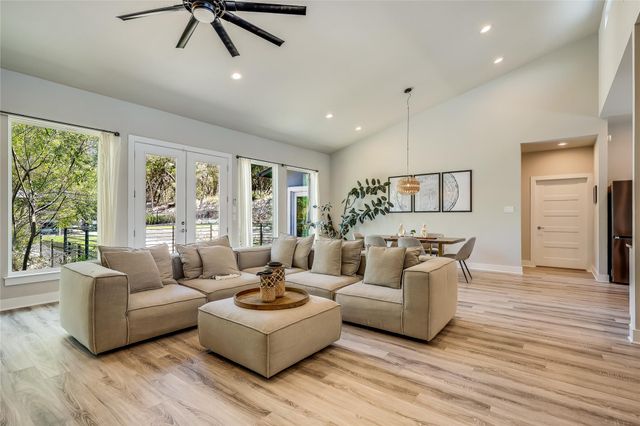 20702 Post Oak DR, Lago Vista, TX 78645