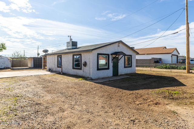 2811 W PIMA Street, Phoenix, AZ 85009