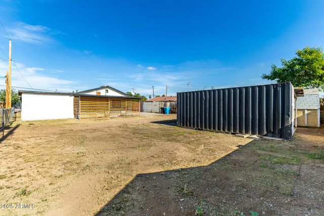 2811 W PIMA Street, Phoenix, AZ 85009