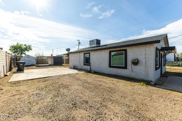 2811 W PIMA Street, Phoenix, AZ 85009