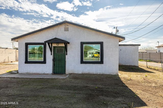 2811 W PIMA Street, Phoenix, AZ 85009