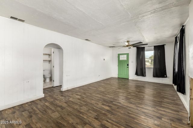 2811 W PIMA Street, Phoenix, AZ 85009