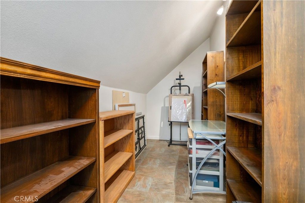 Image 19 of property listing at 2646 Oak Shores, Bradley, CA 93426