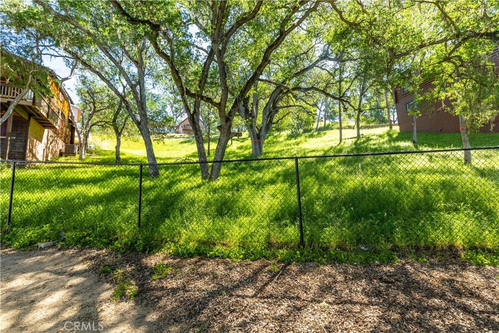 Image 30 of property listing at 2646 Oak Shores, Bradley, CA 93426