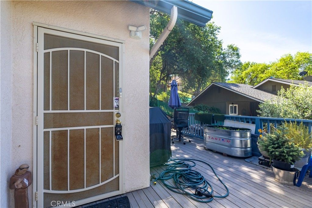 Image 6 of property listing at 2646 Oak Shores, Bradley, CA 93426