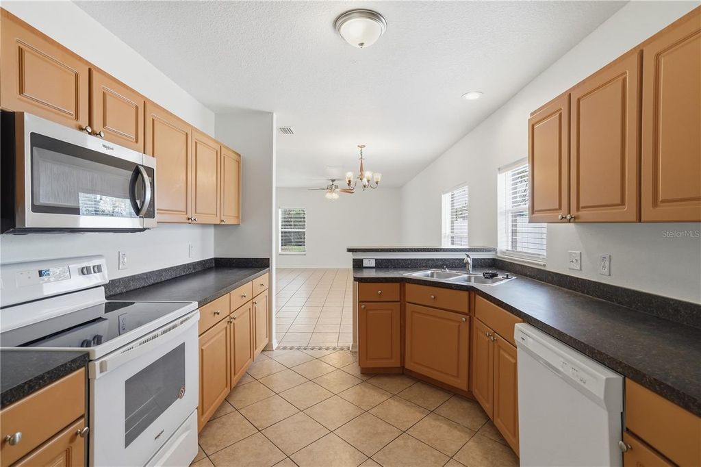 Image 22 of property listing at 4155 DAY BRIDGE PLACE, Ellenton, FL 34222