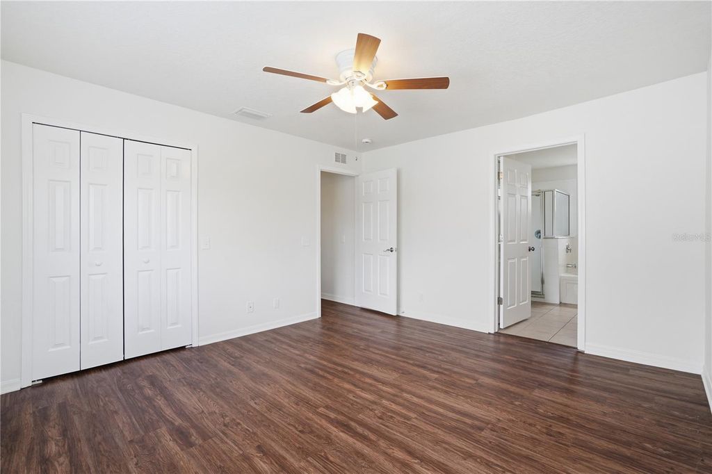 Image 27 of property listing at 4155 DAY BRIDGE PLACE, Ellenton, FL 34222