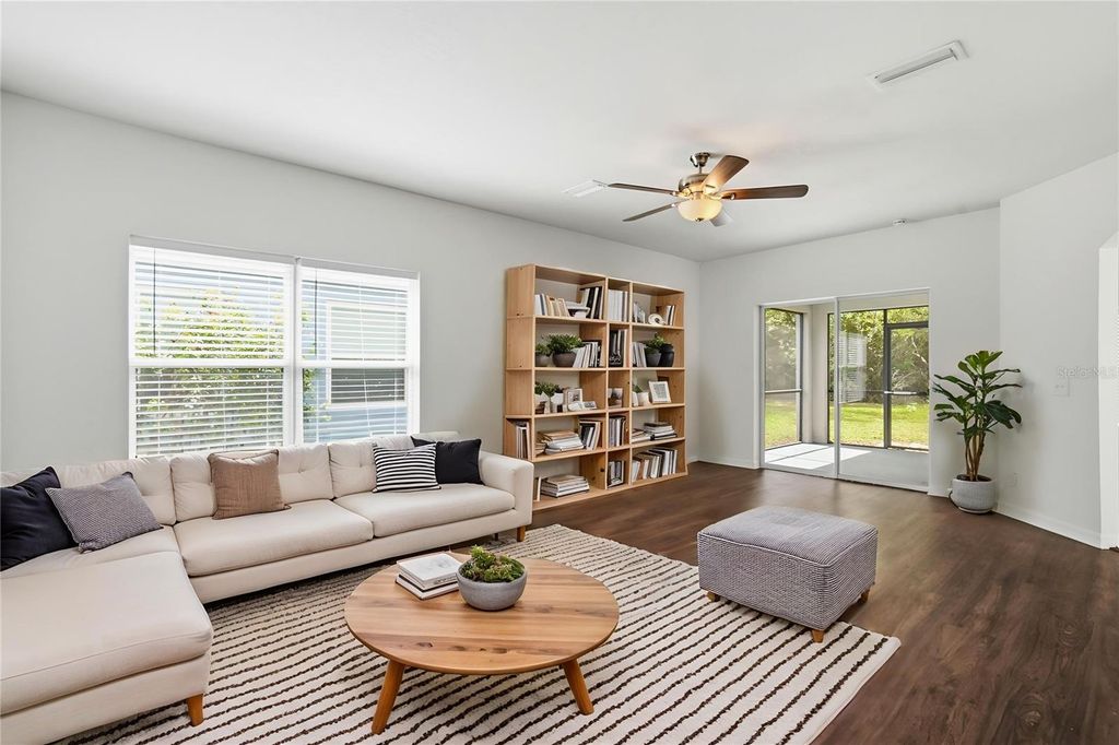 Image 4 of property listing at 4155 DAY BRIDGE PLACE, Ellenton, FL 34222