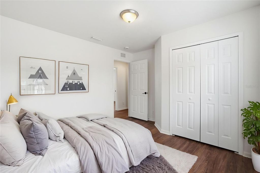 Image 7 of property listing at 4155 DAY BRIDGE PLACE, Ellenton, FL 34222