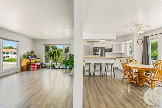 401 W 11th Street, Laurel, MT 59044