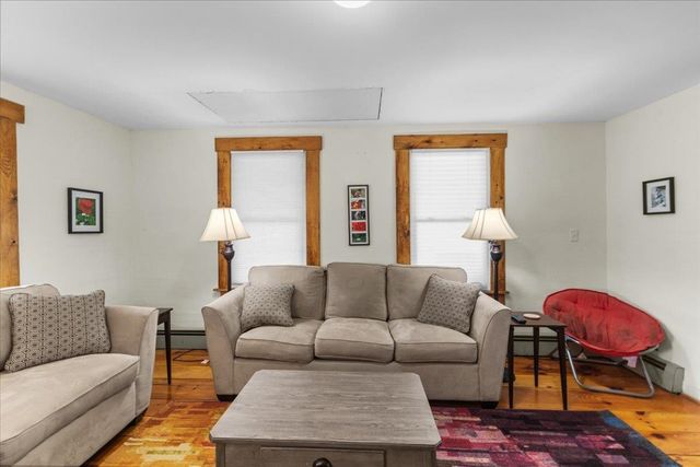 198 River Road, Underhill, VT 05489