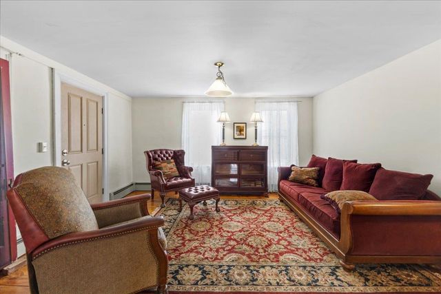 198 River Road, Underhill, VT 05489