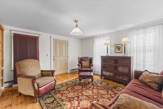198 River Road, Underhill, VT 05489