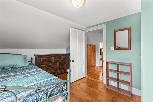 198 River Road, Underhill, VT 05489
