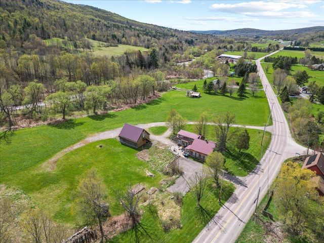 198 River Road, Underhill, VT 05489