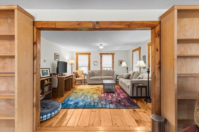198 River Road, Underhill, VT 05489