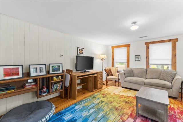 198 River Road, Underhill, VT 05489