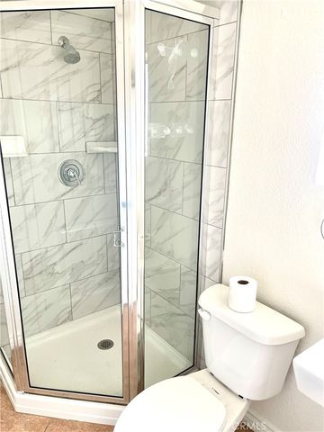 1877 Mathews, Riverside, CA 92507