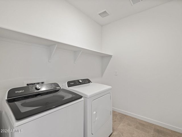 2424 E ENANTIO Road, San Tan Valley, AZ 85143