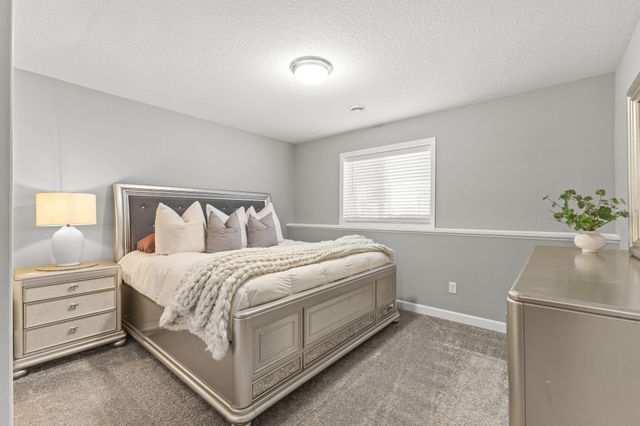 20355 Gateway Drive, Lakeville, MN 55044