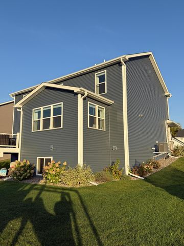 20355 Gateway Drive, Lakeville, MN 55044