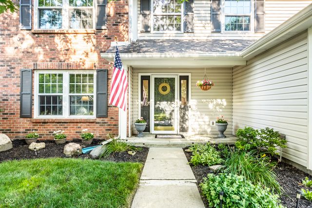 486 Hyannis Drive, Avon, IN 46123