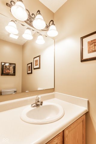 486 Hyannis Drive, Avon, IN 46123