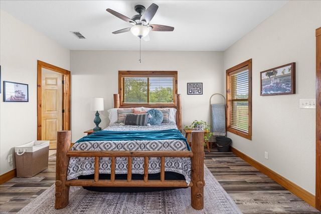 7303 S US Highway 287, Corsicana, TX 75109