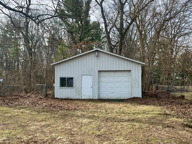 14974 Groesbeck Street, Grand Haven, MI 49417