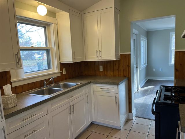 14974 Groesbeck Street, Grand Haven, MI 49417